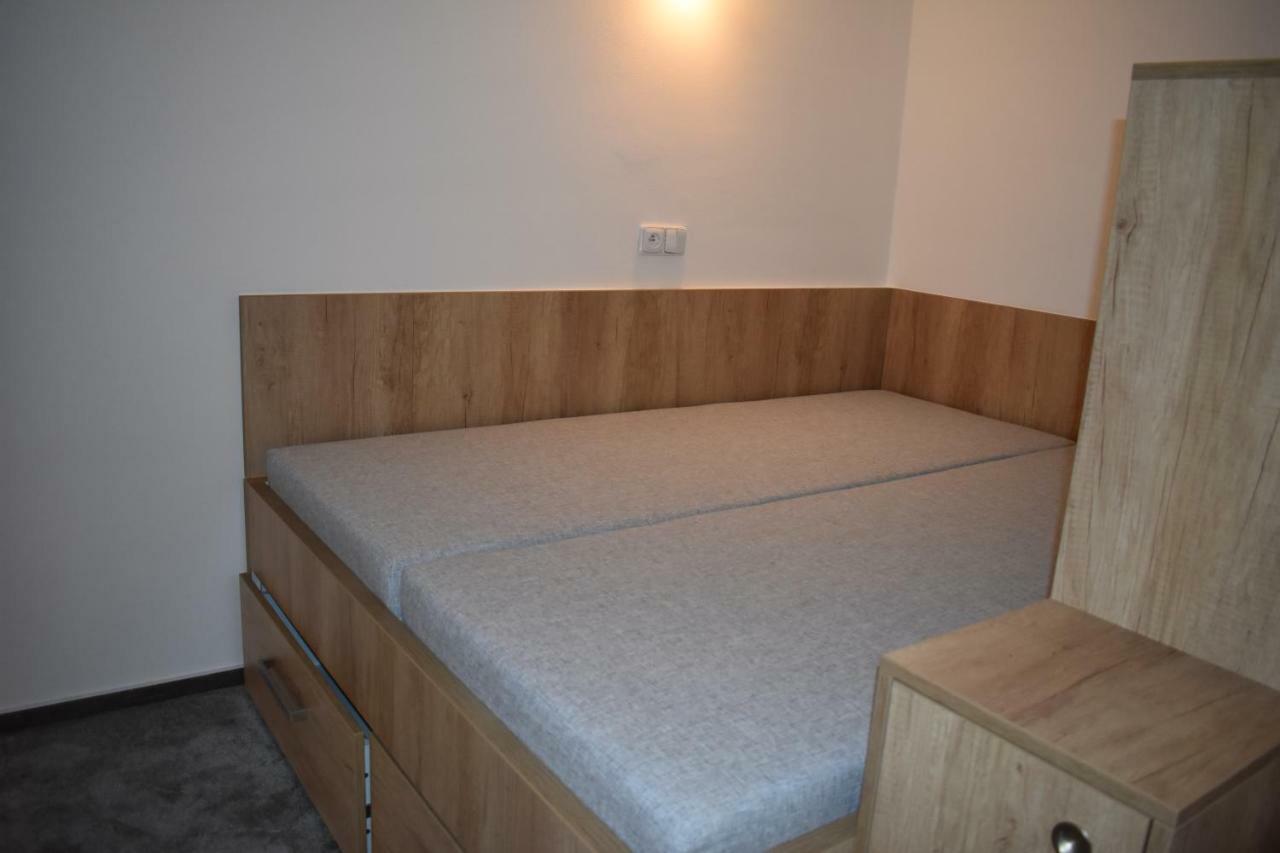 Apartma Fara Apartment *